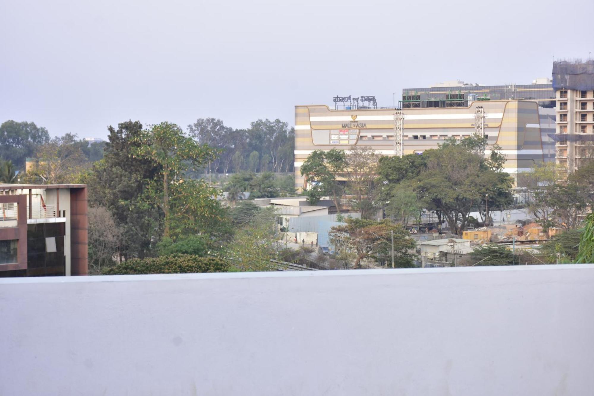 Hotel Sunroof Suites Bangalore Luaran gambar